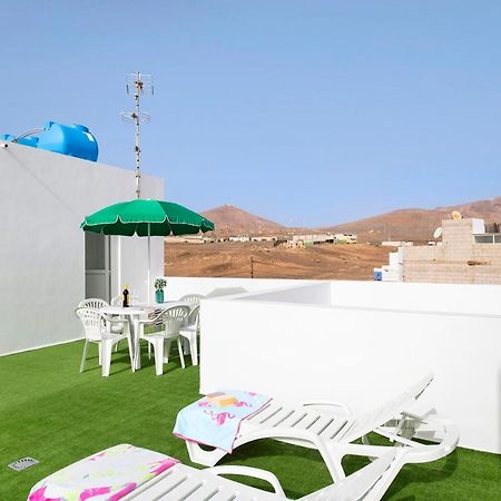 Campo Amor Alto Arrecife  Exterior photo